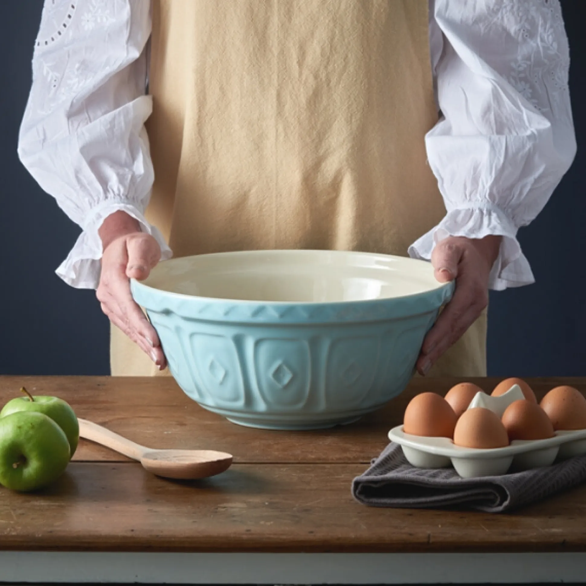 Colour Mix S12 Powder Blue Mixing Bowl 29cm