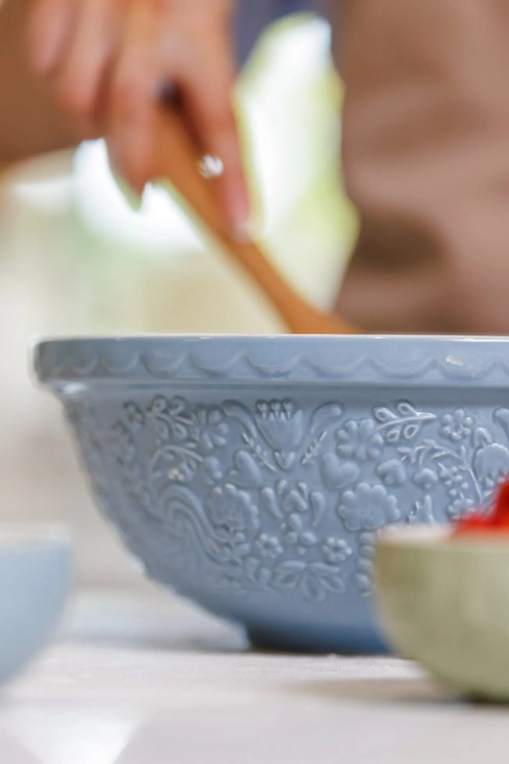 Home To Roost S18 Blue Mixing Bowl 26cm