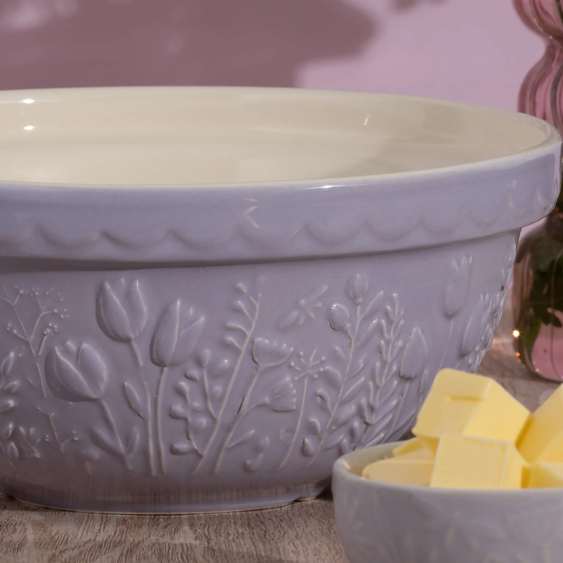 In The Meadow S24 Tulip Lilac Mix Bowl 24cm