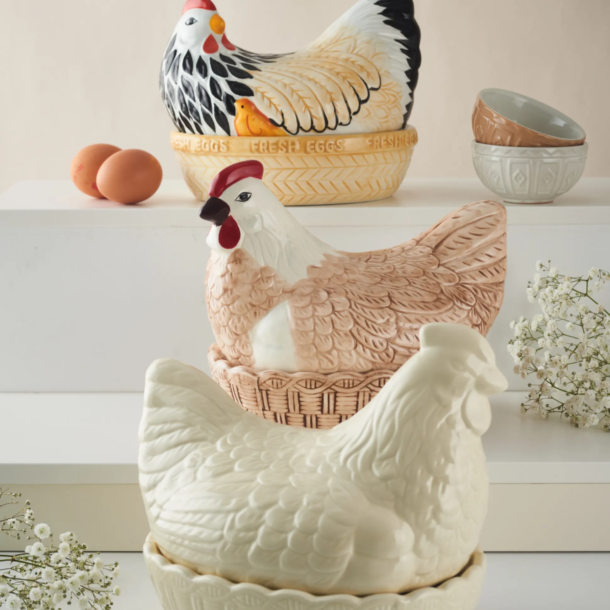 Mother Hen Nest