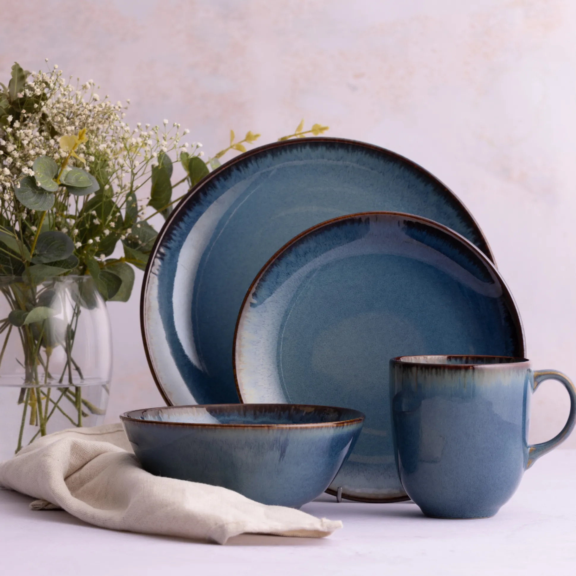 Reactive Blue 12 Piece Dinner Set M/O