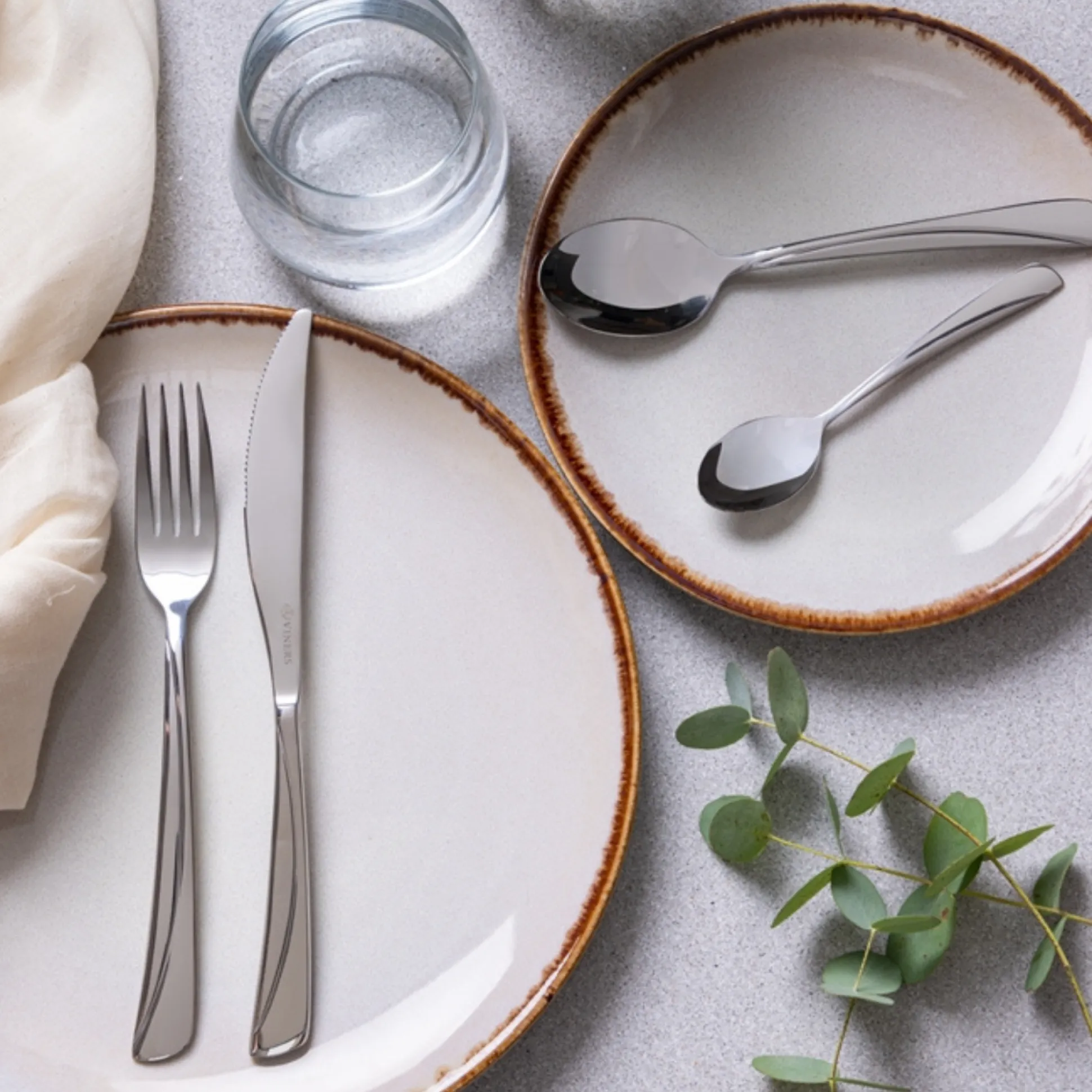 Reactive Cream 12 Piece Dinner Set M/O